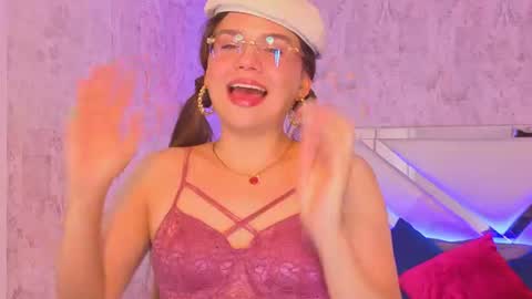 Isabella online show from June 23, 10:40 pm