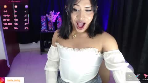 karla online show from July 11, 3:55 am