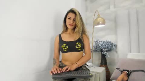 Megan   online show from July 7, 1:04 pm