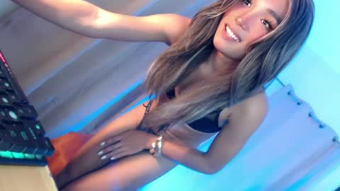 ANDREA online show from July 14, 4:46 pm