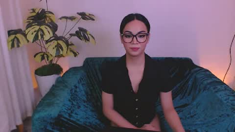 Velvet online show from July 3, 6:46 pm