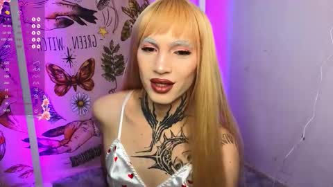 Snapshot of 1lola4ka chatting on September 22, 9:03 am Michelle online show from September 22, 9:03 am
