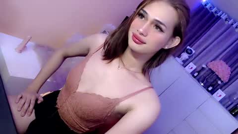 Snapshot of 1sexy_kattie chatting on February 24, 9:09 pm 1sexy kattie online show from February 24, 9:09 pm