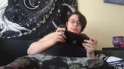 Snapshot of _bandit_b0y chatting on March 1, 7:04 pm bandit online show from March 1, 7:04 pm