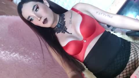 Snapshot of _caroline69 chatting on January 26, 10:12 am Caroline online show from January 26, 10:12 am