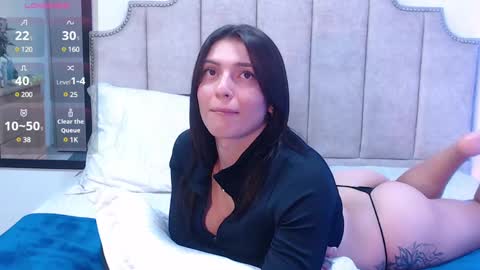 Snapshot of _ericavanderhill_ chatting on March 7, 12:33 am Erica Vanderhill online show from March 7, 12:33 am