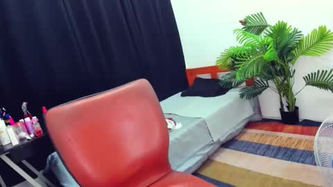 dianna online show from November 6, 7:03 pm