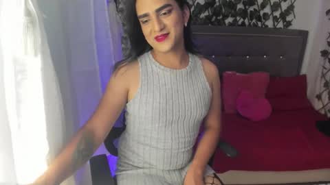 Snapshot of _ivone_golosa chatting on September 23, 12:16 am Ivone online show from September 23, 12:16 am
