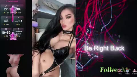 Snapshot of _morganmoore_ chatting on October 2, 7:31 am MORGAN KEEP ON FOLLOWING online show from October 2, 7:31 am