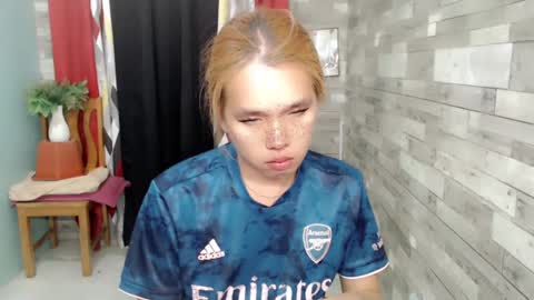 Snapshot of _topdomfucker_ chatting on January 1, 3:35 pm Iam Alex online show from January 1, 3:35 pm