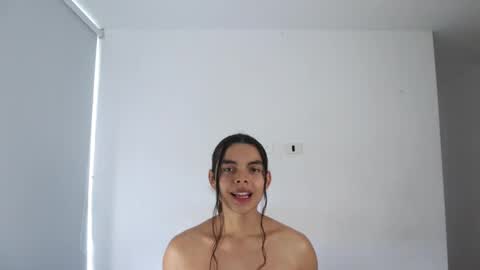 Snapshot of _vahos chatting on January 6, 5:38 pm Anastasia Vahos online show from January 6, 5:38 pm