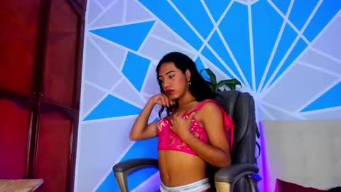 Snapshot of _valeriamontes chatting on September 12, 5:49 am Valeria Montes online show from September 12, 5:49 am