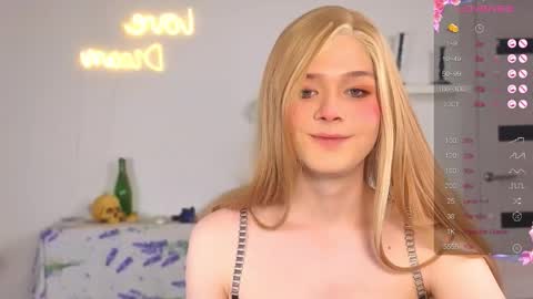 LITTLE FOX online show from October 16, 12:49 pm