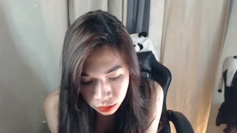 Snapshot of _yoursexwife_ chatting on February 10, 6:13 pm sheng online show from February 10, 6:13 pm