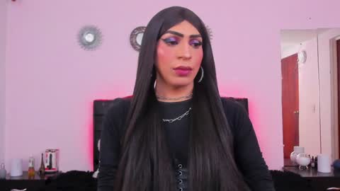 Abbigail Fuster  online show from January 27, 11:11 am