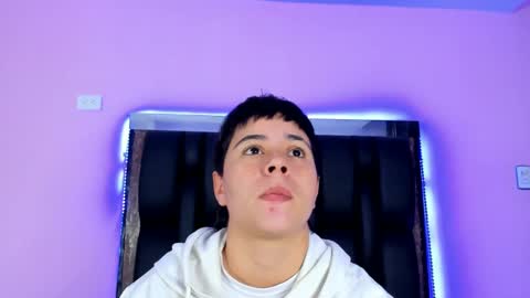 Abby Smith online show from December 2, 12:46 pm