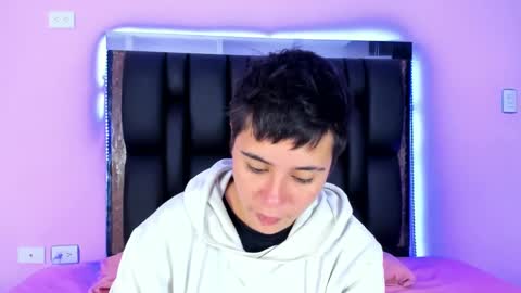 Abby Smith online show from December 3, 12:13 pm