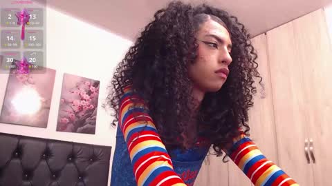 Snapshot of abigail_f00x chatting on September 27, 12:19 am Abigail online show from September 27, 12:19 am