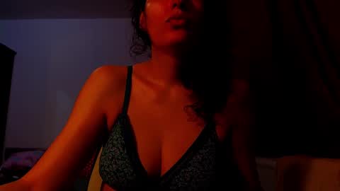 amy        online show from January 4, 3:28 pm