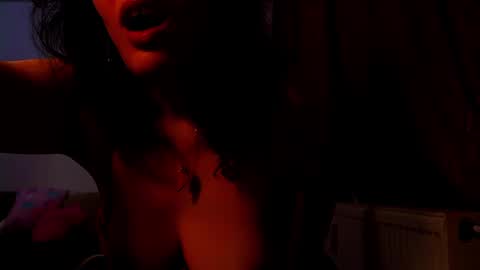 amy        online show from January 5, 7:28 pm
