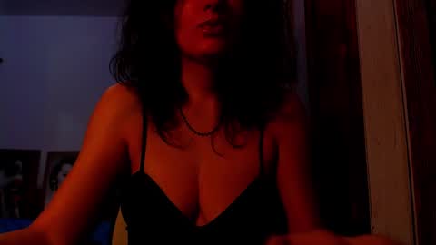 amy        online show from January 29, 8:51 am