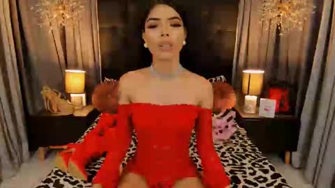 Snapshot of adiannacumforyou chatting on December 11, 6:30 am Siobe online show from December 11, 6:30 am