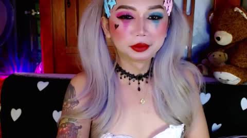 Snapshot of adorableslutxxx chatting on December 29, 12:20 am jasmine online show from December 29, 12:20 am