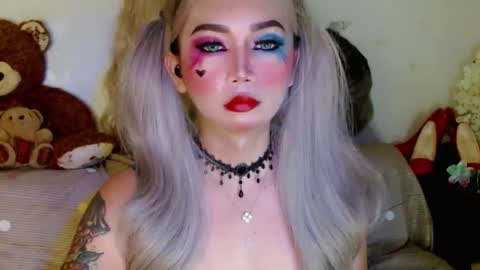 Snapshot of adorableslutxxx chatting on February 19, 2:12 am jasmine online show from February 19, 2:12 am