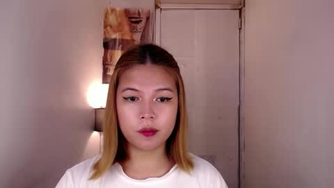 Snapshot of adorabletsforyouxx chatting on September 23, 6:47 pm adorabletsforyouxx online show from September 23, 6:47 pm