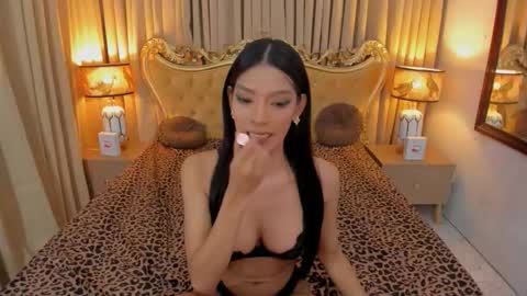 Snapshot of aela_washington chatting on September 25, 10:50 pm Aela online show from September 25, 10:50 pm