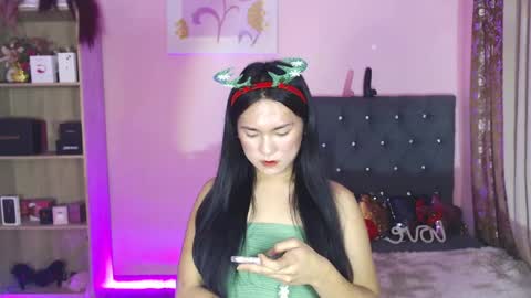 Snapshot of ahmrigrande chatting on December 21, 2:37 pm Ahmri online show from December 21, 2:37 pm