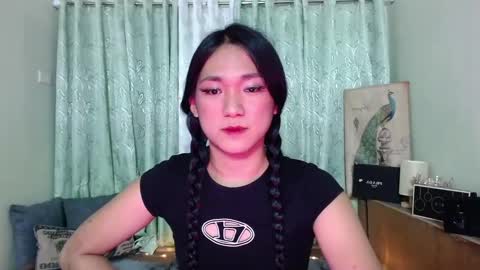 Snapshot of ahmrigrande chatting on February 6, 11:32 am Ahmri online show from February 6, 11:32 am