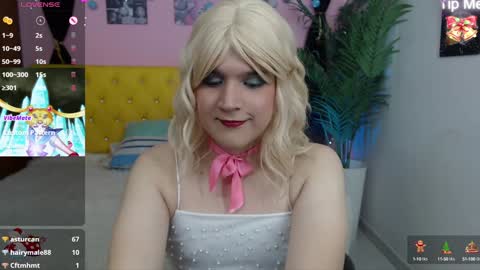 Snapshot of aidan_twink chatting on December 12, 11:14 pm AIDAN online show from December 12, 11:14 pm