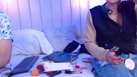aji_golds online show from June 1, 5:58 pm