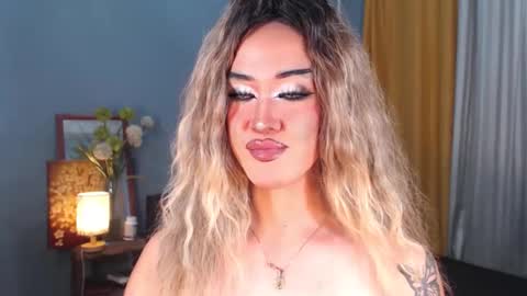 aleinacroft online show from October 28, 8:23 am