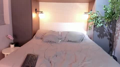 Snapshot of alexa_vandercloude chatting on September 12, 1:51 pm alexa_vandercloude online show from September 12, 1:51 pm