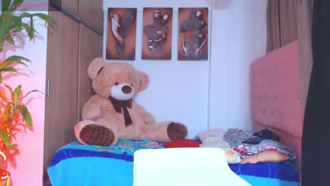 Snapshot of alexafoxxy01 chatting on January 23, 11:59 pm alexafoxxy01 online show from January 23, 11:59 pm