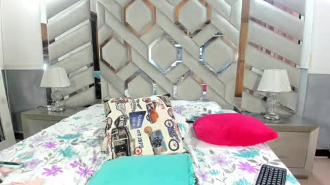 Snapshot of alexandra_wonder69x chatting on January 31, 1:54 am Alexandra ig alexandraax09 online show from January 31, 1:54 am