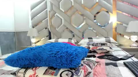 Snapshot of alexandra_wonder69x chatting on September 16, 4:11 pm Alexandra ig alexandraax09 online show from September 16, 4:11 pm