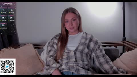 Snapshot of alexashowcum chatting on January 25, 7:49 pm Alexa online show from January 25, 7:49 pm