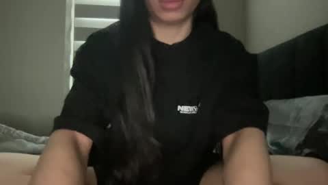 Snapshot of alextran665 chatting on February 5, 7:53 pm Your Anime T Girl online show from February 5, 7:53 pm