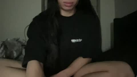Snapshot of alextran665 chatting on February 9, 4:25 am Your Anime T Girl online show from February 9, 4:25 am