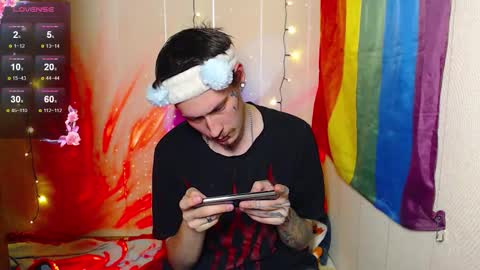 alexwolfmoto online show from December 18, 5:57 am