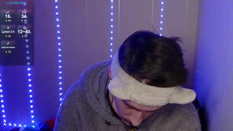 alexwolfmoto online show from February 9, 12:17 am