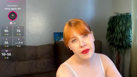 Snapshot of alialesperance chatting on September 28, 4:33 am Amelia online show from September 28, 4:33 am
