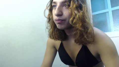 Snapshot of alice_magnus chatting on December 22, 4:17 pm alice online show from December 22, 4:17 pm
