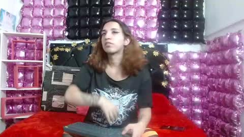 Snapshot of alice_magnus chatting on March 4, 5:24 pm alice online show from March 4, 5:24 pm
