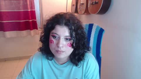 Alicia Aldara online show from October 11, 6:05 am