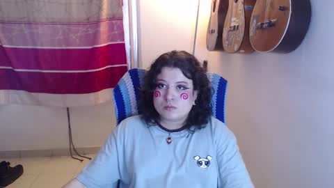 Alicia Aldara online show from October 15, 5:40 am