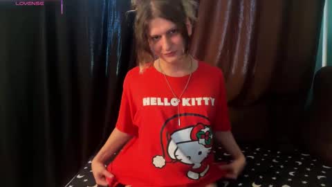 Snapshot of alicepinkhead chatting on September 22, 2:00 pm AlicePinkhead online show from September 22, 2:00 pm